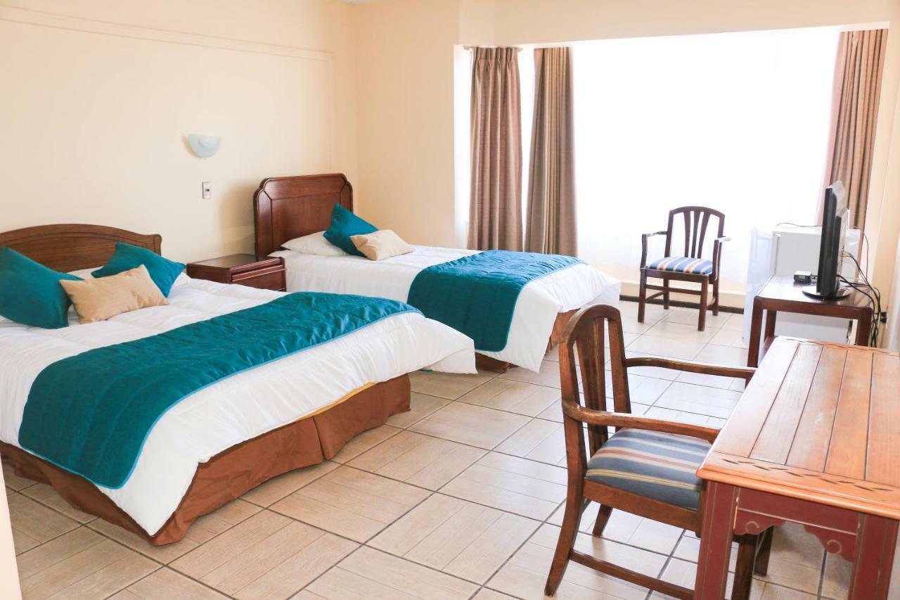 וינאר Hotel Garra De Leon מראה חיצוני תמונה